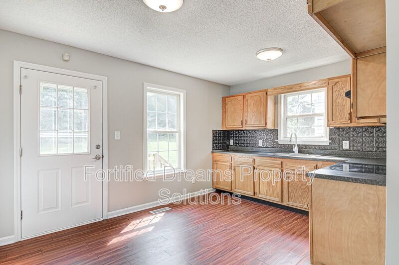 Available June 7 | 3-Bedroom, 2-Bath Home in Greensboro property image
