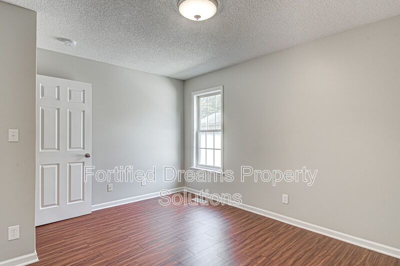 Available June 7 | 3-Bedroom, 2-Bath Home in Greensboro property image