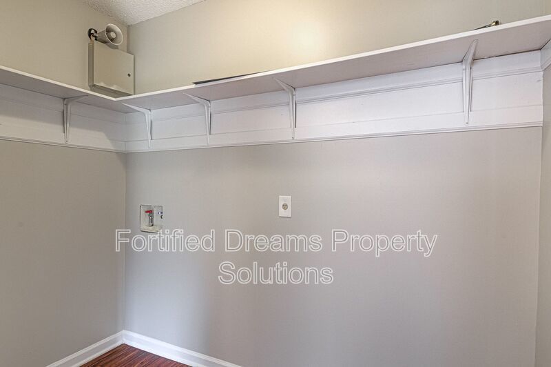 Available June 7 | 3-Bedroom, 2-Bath Home in Greensboro property image