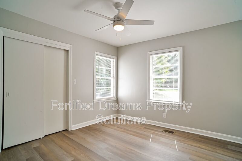Incredible 3 Bedroom & 2 bathroom Archdale House full of Charm! property image