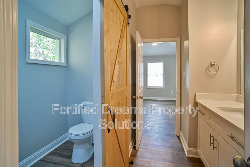 Incredible 3 Bedroom & 2 bathroom Archdale House full of Charm! property image