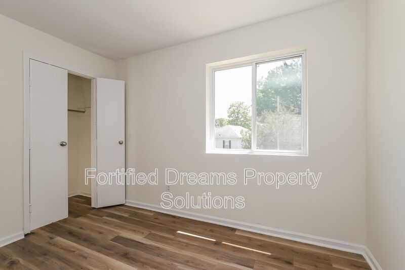 2 bed 1.5 bath townhouse in High Point- Accepting vouchers property image
