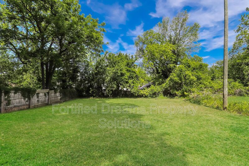 2 bed 1.5 bath townhouse in High Point- Accepting vouchers property image