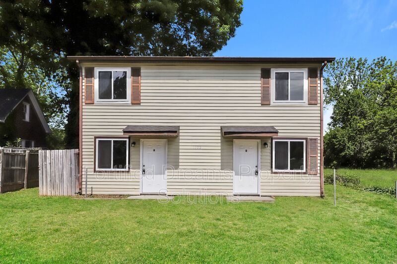 2 bed, 1 and a half bath- townhouse style duplex in High Point- Accepting Housing Vouchers property image