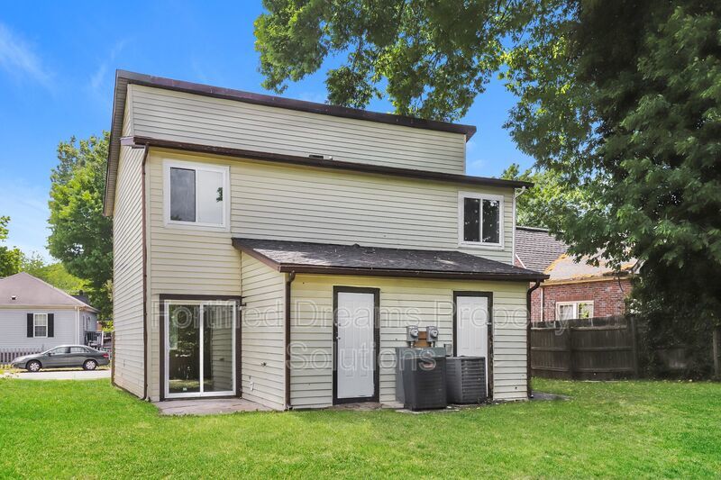 2 bed, 1 and a half bath- townhouse style duplex in High Point- Accepting Housing Vouchers property image