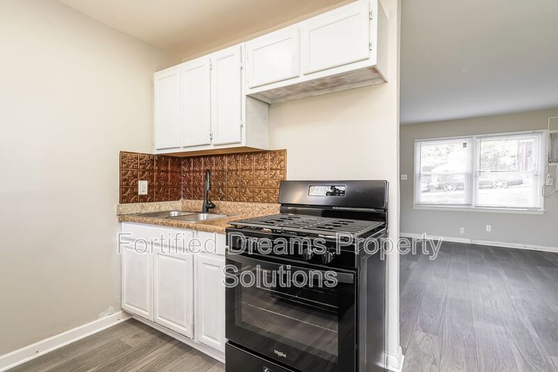 Greensboro Gardens - The Greensboro Gem You've Been Waiting For! property image
