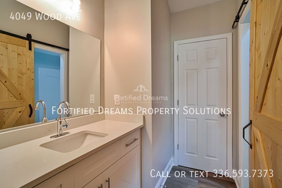 Incredible 3 Bedroom & 2 bathroom Archdale House full of Charm! property image