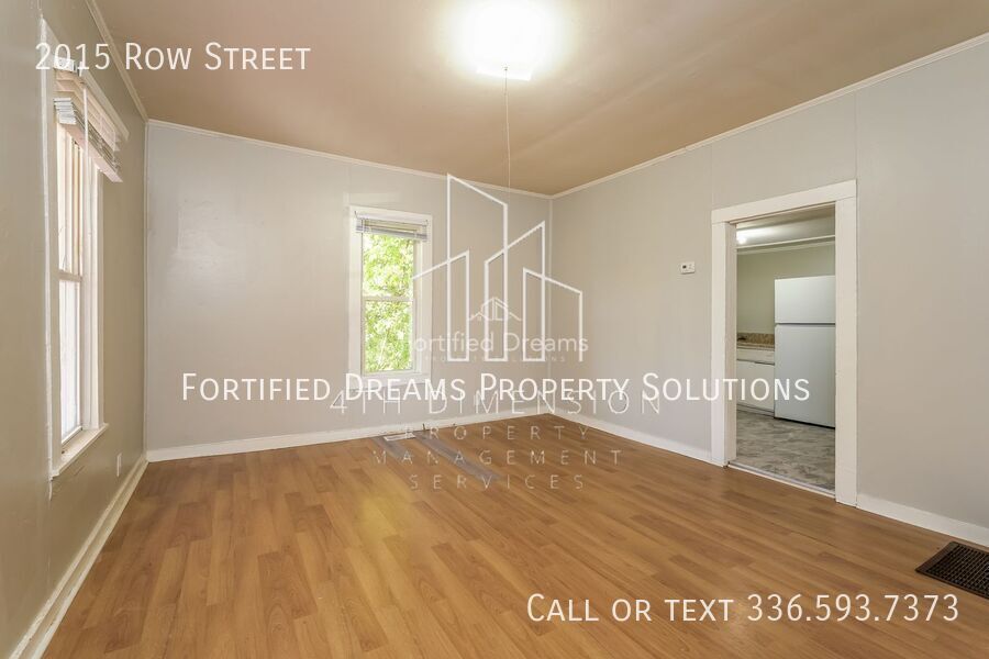 2015 Row Street | 2 Bed & 1 Bath property image