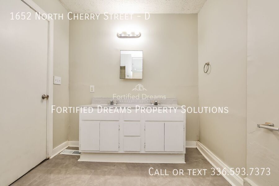 Rent by the Room for Rent in Winston Salem property image