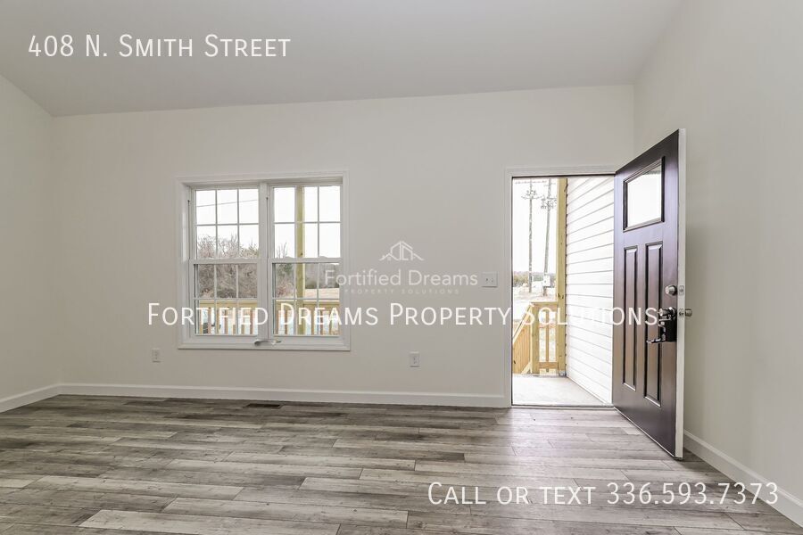 New construction in Liberty! property image