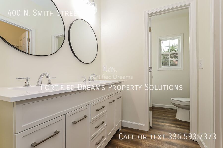New Construction in DOWNTOWN LIBERTY! property image