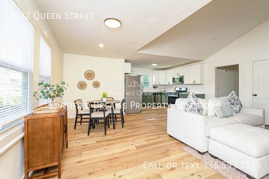 Queen’s Quarters! 6BR 3B Near Atrium Health & WFU property image