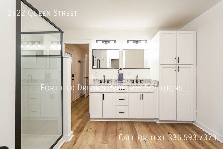 Queen’s Quarters! 6BR 3B Near Atrium Health & WFU property image