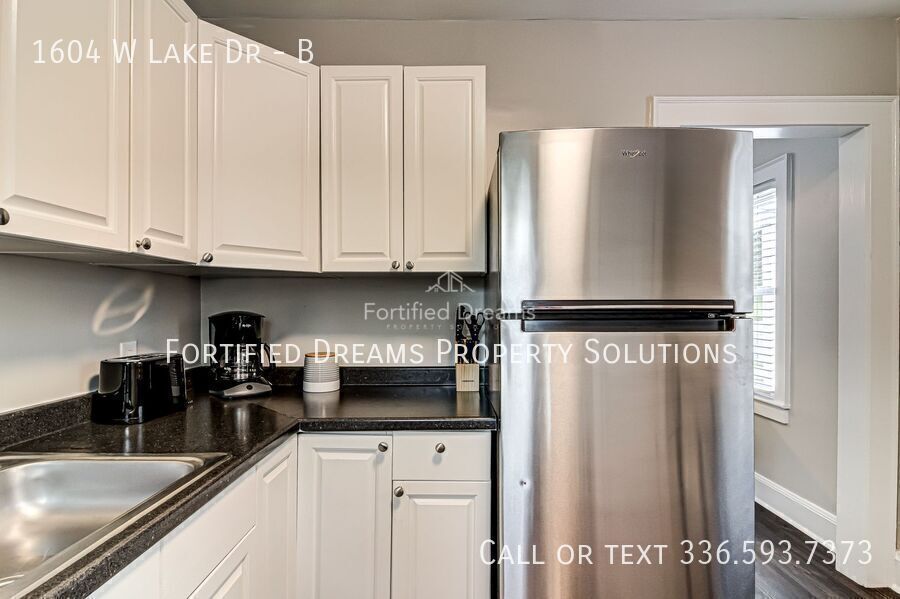 Furnished 2-Bedroom | Long-Term Rental | Available Now! property image