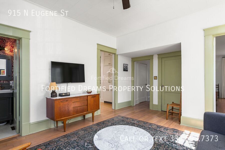 The Greensboro Gallery House w/ Private Office + Sauna | Walkable Fisher Park | Turnkey Luxury Living property image