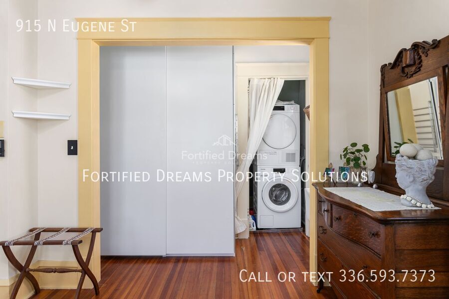 The Greensboro Gallery House w/ Private Office + Sauna | Walkable Fisher Park | Turnkey Luxury Living property image