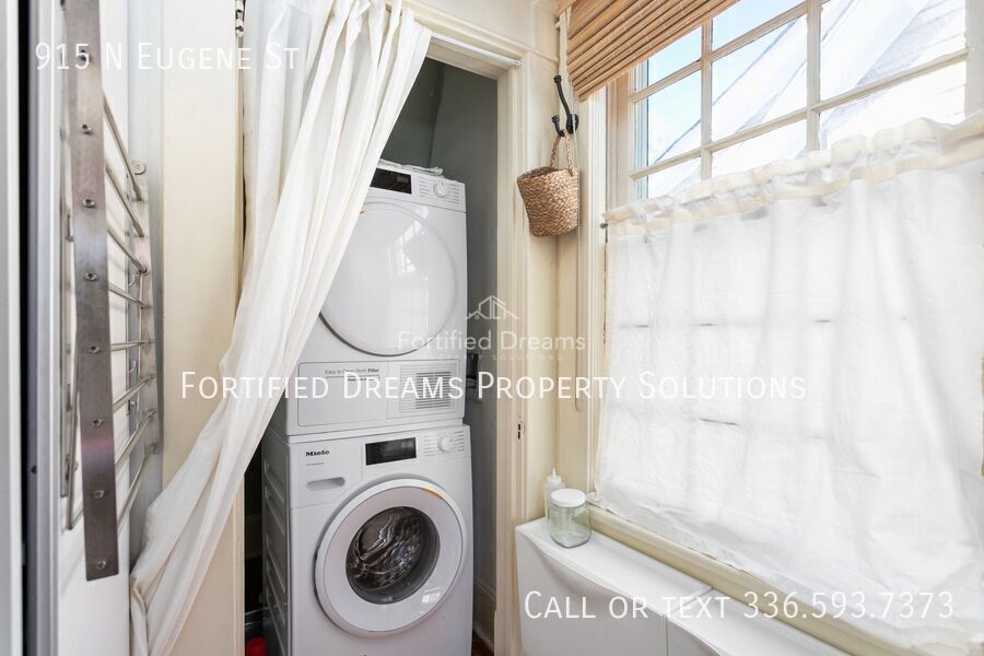 The Greensboro Gallery House w/ Private Office + Sauna | Walkable Fisher Park | Turnkey Luxury Living property image