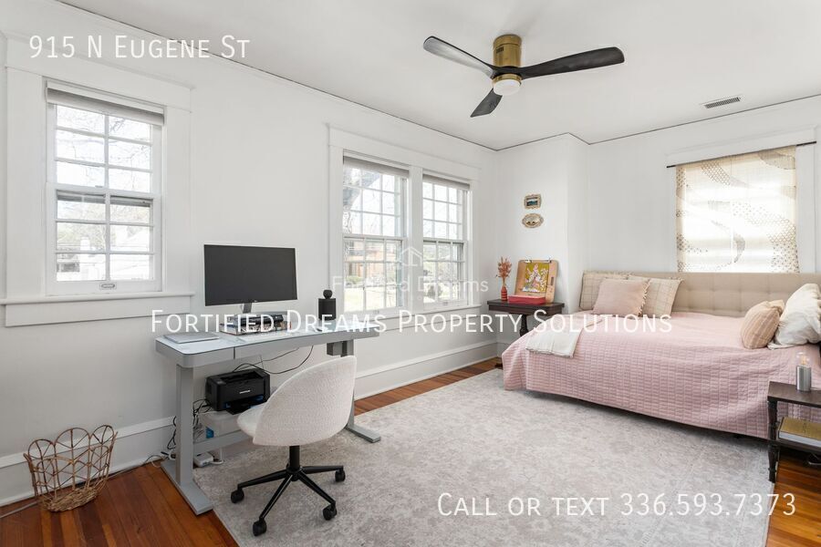 The Greensboro Gallery House w/ Private Office + Sauna | Walkable Fisher Park | Turnkey Luxury Living property image