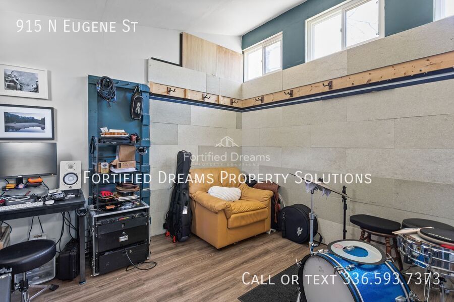 The Greensboro Gallery House w/ Private Office + Sauna | Walkable Fisher Park | Turnkey Luxury Living property image