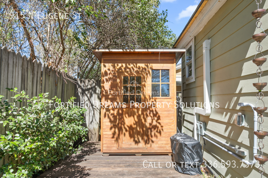 The Greensboro Gallery House w/ Private Office + Sauna | Walkable Fisher Park | Turnkey Luxury Living property image