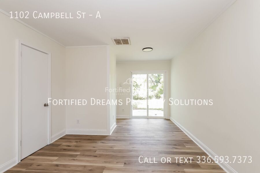 2 bed 1.5 bath townhouse in High Point- Accepting vouchers property image
