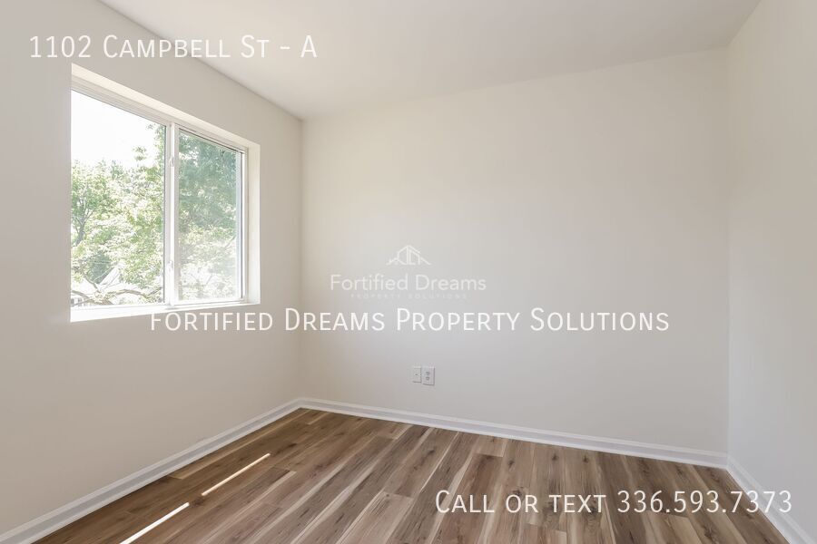 2 bed 1.5 bath townhouse in High Point- Accepting vouchers property image
