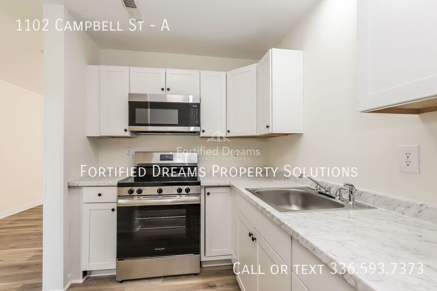 2 bed 1.5 bath townhouse in High Point- Accepting vouchers property image