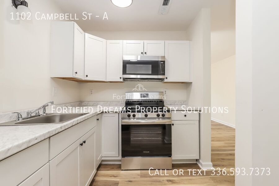 2 bed 1.5 bath townhouse in High Point- Accepting vouchers property image