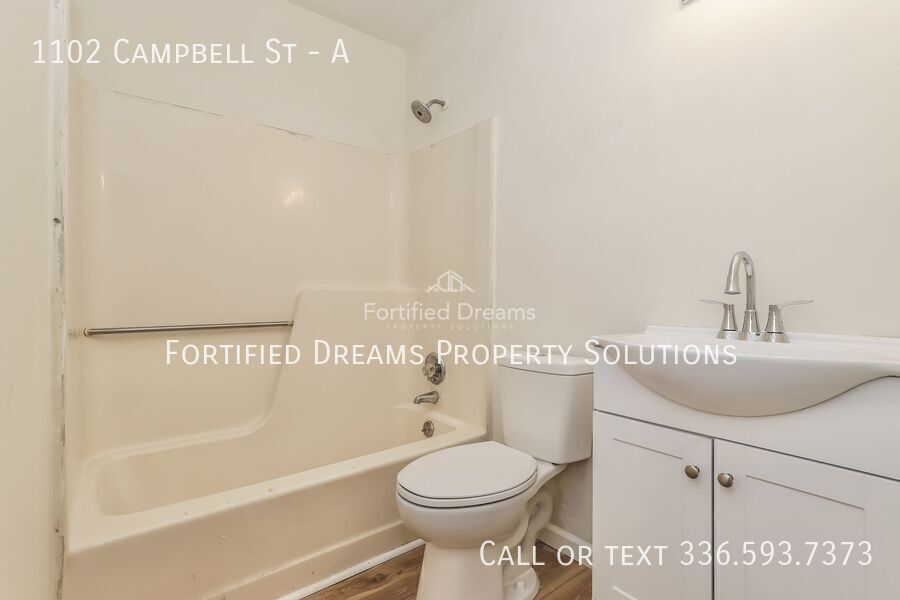 2 bed 1.5 bath townhouse in High Point- Accepting vouchers property image