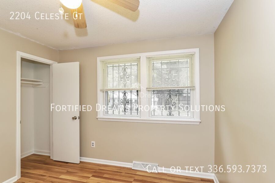 3 bedroom, 1.5 bath, brick ranch on cul-de-sac, fully fenced back yard, Greensboro property image