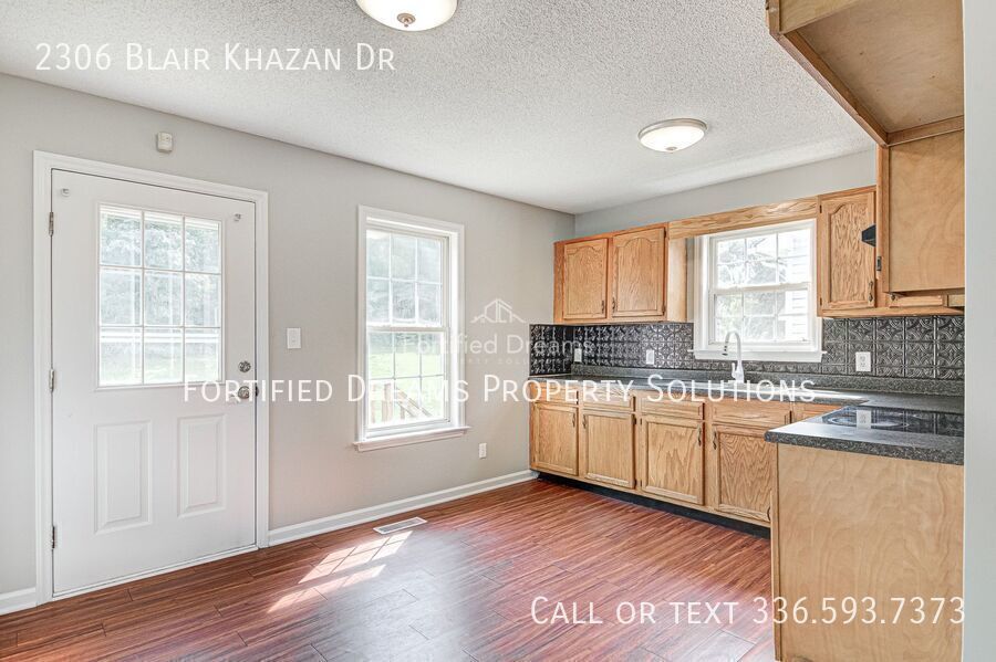 Available June 7 | 3-Bedroom, 2-Bath Home in Greensboro property image
