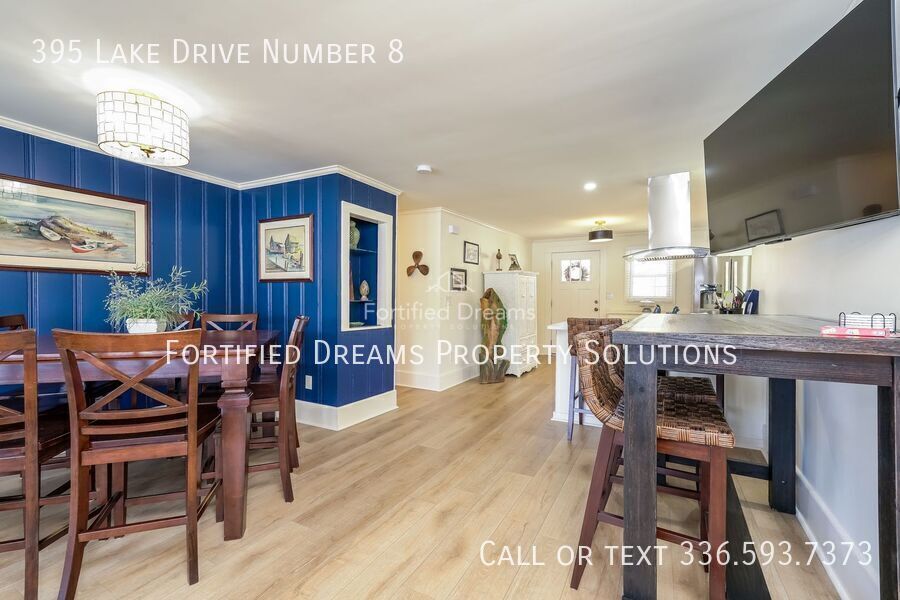 Cozy Lake House on Abbots Creek, Lexington NC property image
