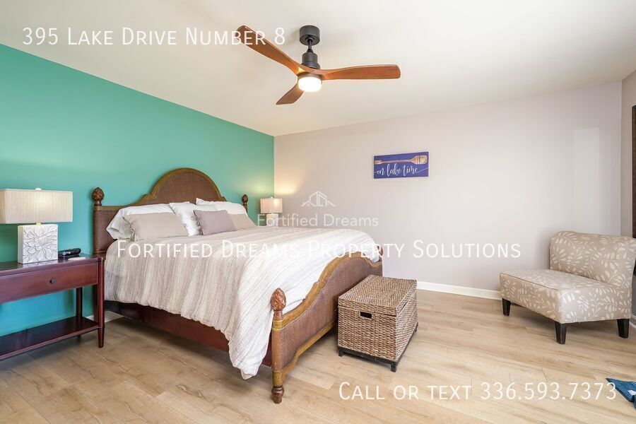 Cozy Lake House on Abbots Creek, Lexington NC property image