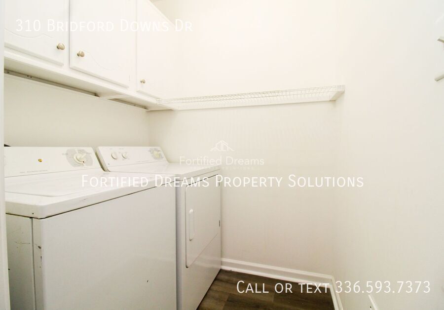 The Cozy Corner on Bridford Downs Short-term and Mid-term rental only property image