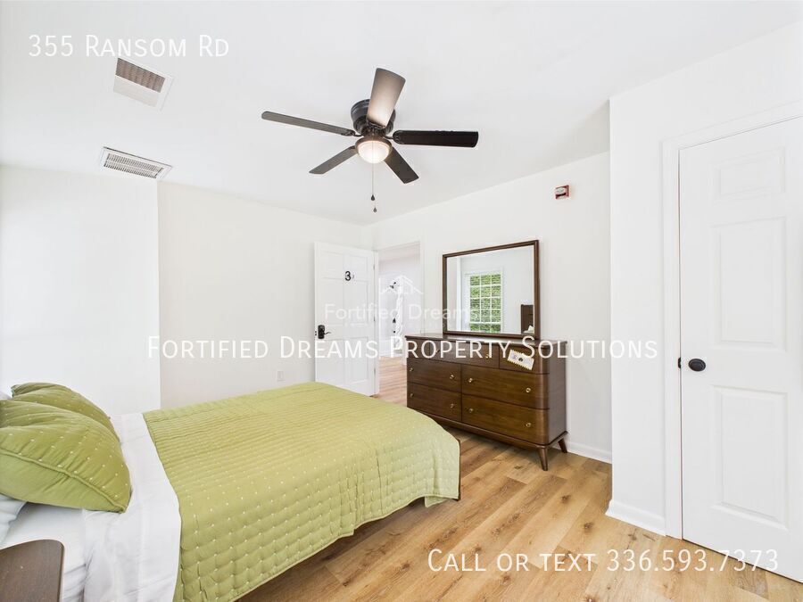 The Ransom Estate: 9BR Oasis Near WFU & Reynolda property image