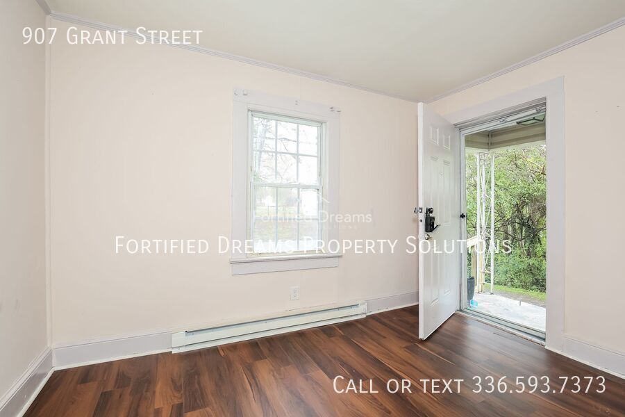 2-bedroom, 1-bath home in great location in High Point, NC property image