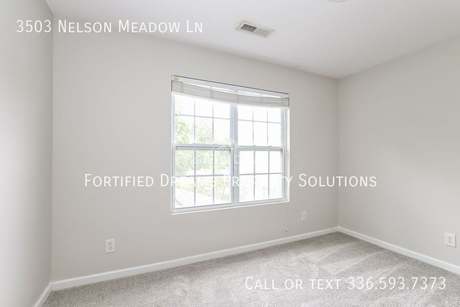 Spacious 4BR/2.5BA Home in Greensboro | 3,500+ Sqft | Garage | Fireplace property image