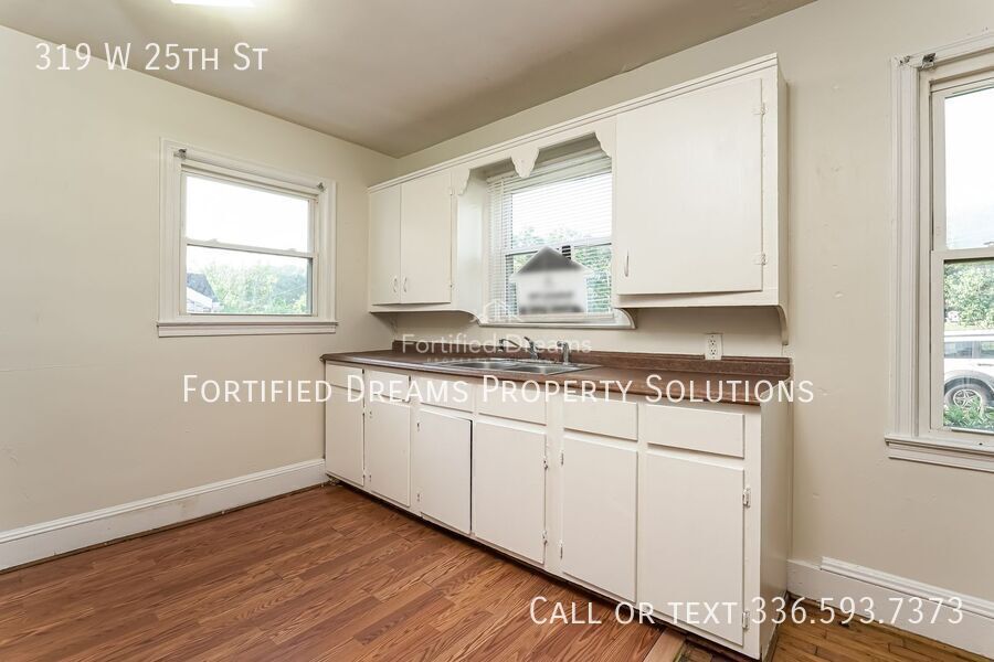Charming 4 Bedroom Home in Winston-Salem with Spacious Layout and Convenient Location! property image