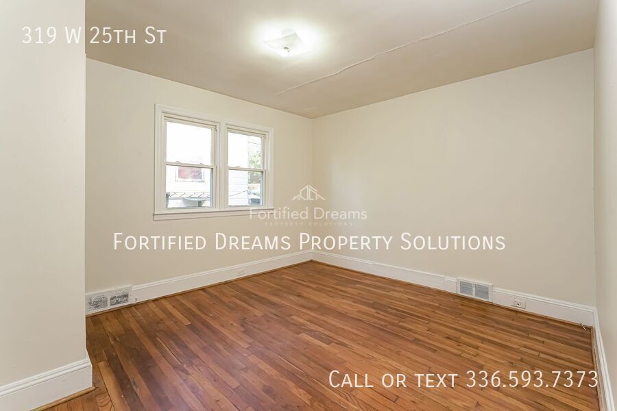 Charming 4 Bedroom Home in Winston-Salem with Spacious Layout and Convenient Location! property image