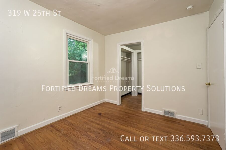 Charming 4 Bedroom Home in Winston-Salem with Spacious Layout and Convenient Location! property image