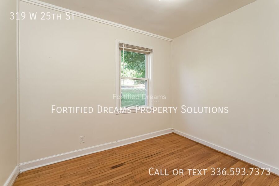 Charming 4 Bedroom Home in Winston-Salem with Spacious Layout and Convenient Location! property image
