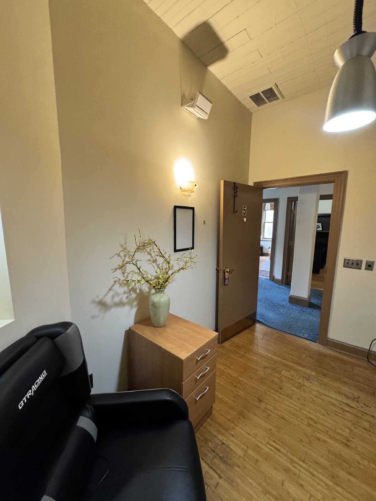 Office Suite, Room 5 property image