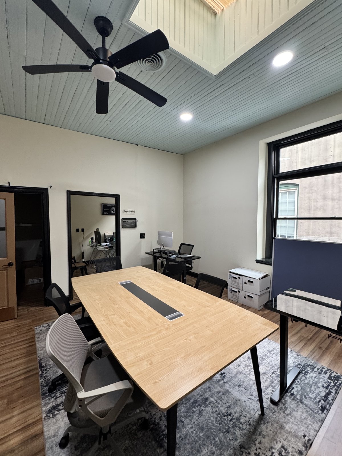 Large Conference Suite property image