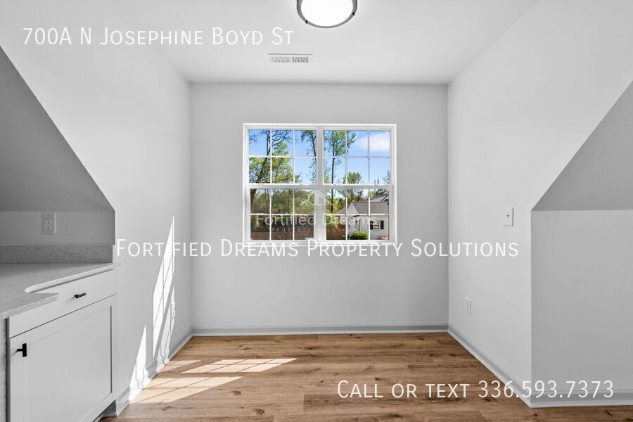 Available Now | Modern 2BD/1BA ADU | Private Garage Parking | Greensboro property image