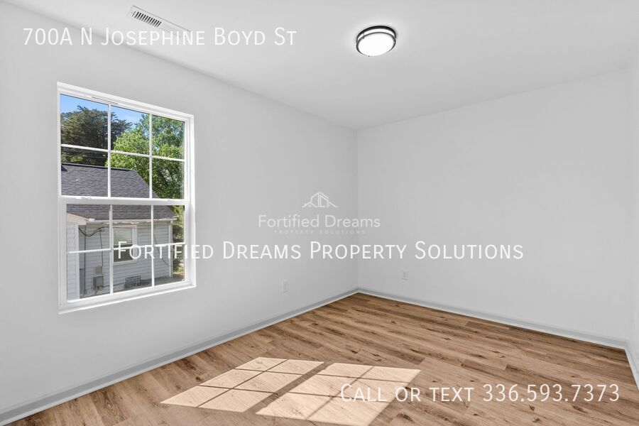Available Now | Modern 2BD/1BA ADU | Private Garage Parking | Greensboro property image