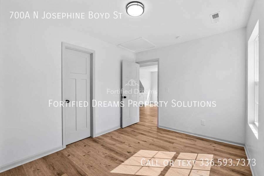 Available Now | Modern 2BD/1BA ADU | Private Garage Parking | Greensboro property image