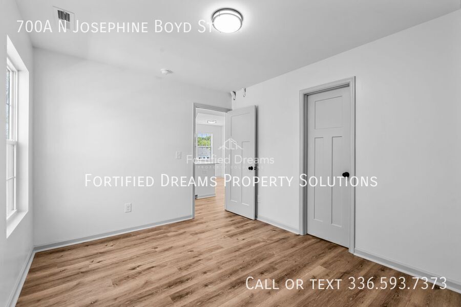 Available Now | Modern 2BD/1BA ADU | Private Garage Parking | Greensboro property image