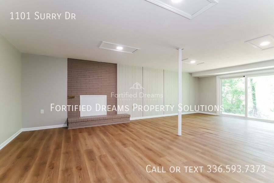 Available August 10: 3 Bed / 3 Bath Brick Ranch on Surry Dr, Guilford Hills, Large Basement & 2 Bonus Rooms property image