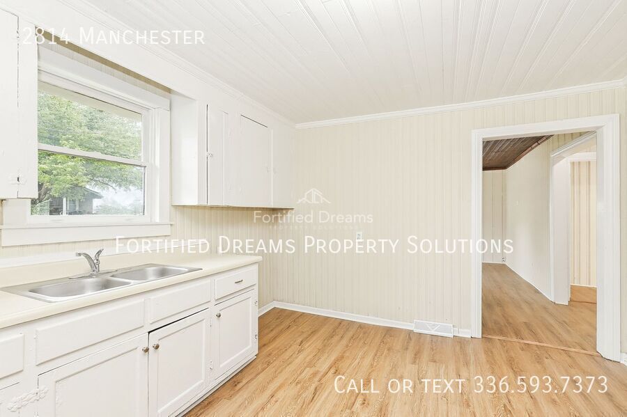 2814 Manchester St | 3 Bed & 1 Bath property image