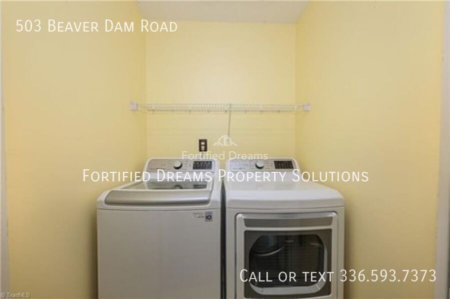 Peaceful Living in Downtown Liberty! property image